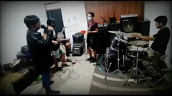 Causa perdida rockeros emos abiiiiiii