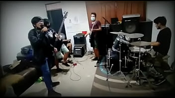 Causa perdida rockeros emos abiiiiiii