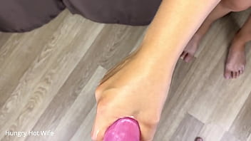 Huge monster dildo fuck & overload cum of tight pussy