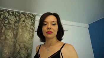 Stripping babe ends up fingering herself hard