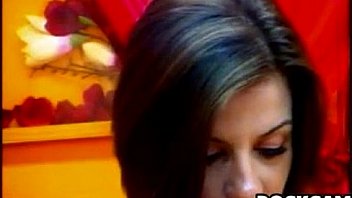 Hot amateur webcam girl