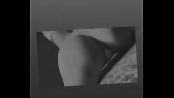 Mi rico culo encima de ti