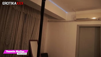 Yasmin muller trechinho de ensaio fotográfico com diretor gozador 19