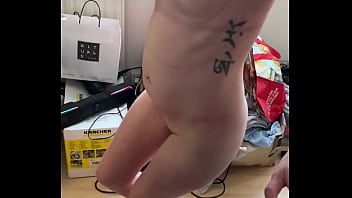 Petit strip tease vous aimez bisous de nous