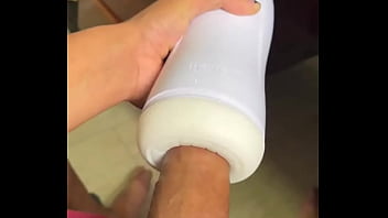 Testando pra ver como funciona é uma bomba peniana elétrica muito melhor que a manual os níveis de sucção