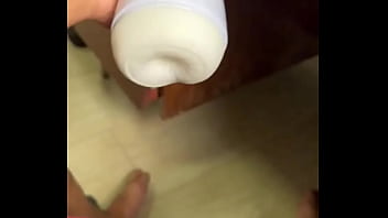 Testando pra ver como funciona é uma bomba peniana elétrica muito melhor que a manual os níveis de sucção