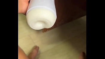 Testando pra ver como funciona é uma bomba peniana elétrica muito melhor que a manual os níveis de sucção