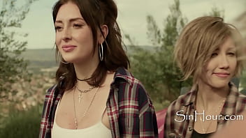 Hustling Teens Grind And Fuck At Someone Else's House thumbnail