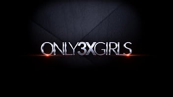 Rachel gets lesbian anal