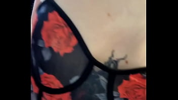 Viens danser avec moi bébé abonne toi et viens par là