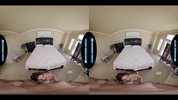 Vanessa marie offers her pussy in vr