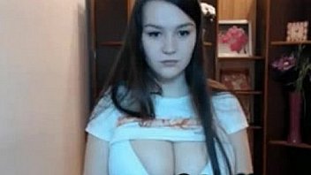 20yo sexy busty girl camg8