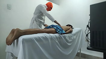 Change of plans doctor was going to give massage to female patient but the patient turned out to be a whore and quickly set him up