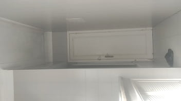 Man with a big dick is going to wax