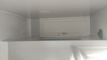 Man with a big dick is going to wax