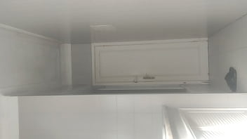 Man with a big dick is going to wax