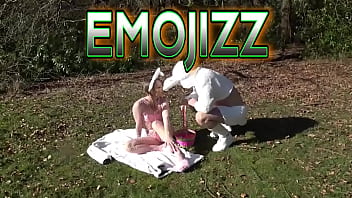 Easter bunny anal treatz