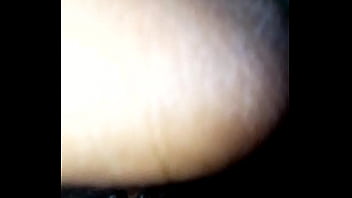 Pamela tiene la garganta profunda