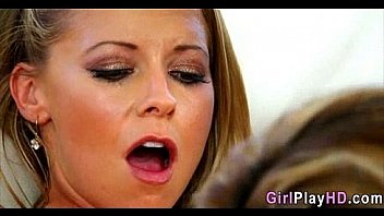 Girls who eat pussy 0194