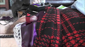 Hands free cum using electro tool