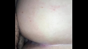 Casada dando sem camisinha pro comedor