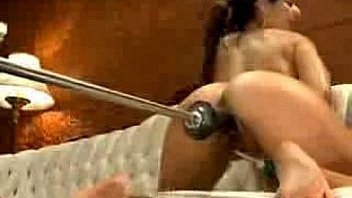 Latina using a fucking machine