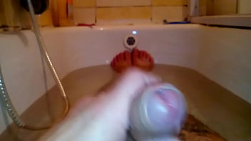 Honil jsem si ve vaně