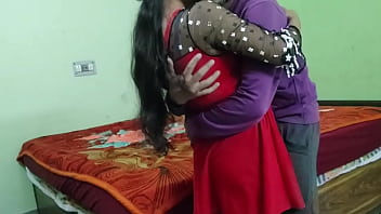 Boyfriend is drilling her pussy when hubby is not at home