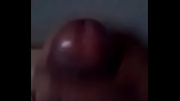 Novinho Gozando 2 thumbnail