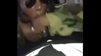 “smokinwana that’s my chick” played as they play