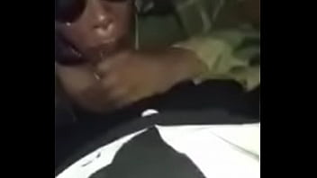 “smokinwana that’s my chick” played as they play