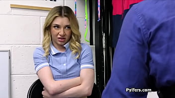 Slim petite suspect sucks mall cop