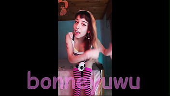 Bonneyuwu 9 59 putita argentina se masturba con dildo transparente y cepillo Bonneyuwu 9 59 putita argentina se masturba con dildo transparente y cepillo