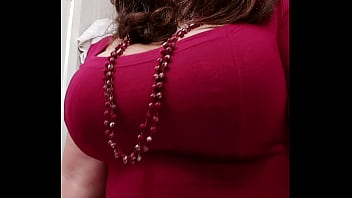 Boobs In Red thumbnail