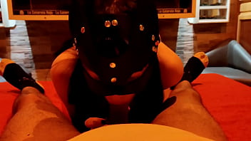 Bien puta la pendeja