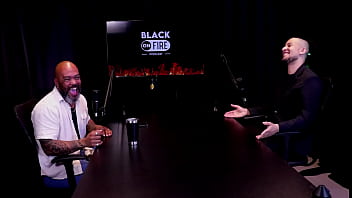 Sexo anal nada mais é do que dor seu primeiro atendimento foi engraçado e quando teve que ensinar um marido cadu sem fôlego watch sheer red