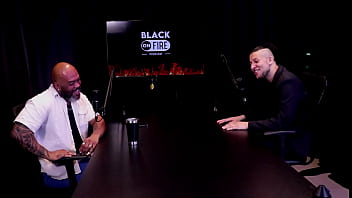 Sexo anal nada mais é do que dor seu primeiro atendimento foi engraçado e quando teve que ensinar um marido cadu sem fôlego watch sheer red