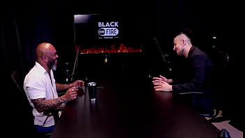 Sexo anal nada mais é do que dor seu primeiro atendimento foi engraçado e quando teve que ensinar um marido cadu sem fôlego watch sheer red