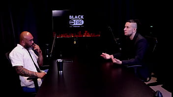 Sexo anal nada mais é do que dor seu primeiro atendimento foi engraçado e quando teve que ensinar um marido cadu sem fôlego watch sheer red