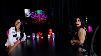 Morena demonstra o seu boquete deixando o brinquedinho todo babado marcelly melo sheer red