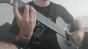 Manipulando abruptamente mi guitarra de carne