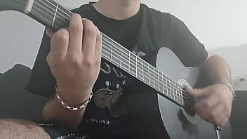 Manipulando abruptamente mi guitarra de carne