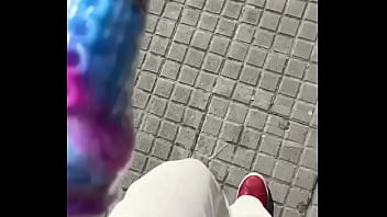 Por las calles de barcelona luciendo mi nuevo y más deseado juguetito ️ miorgasmostore