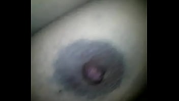 Milf tocandose regalito para mi