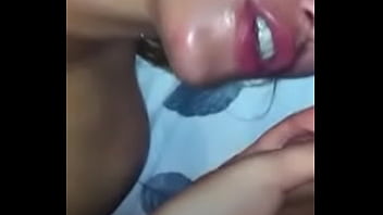 Chupadita Con Rollito thumbnail