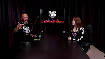 Gosta de ser dominada nunca teve problema com a família e não gosta de gravar masturbação angel bloomm watch sheer red