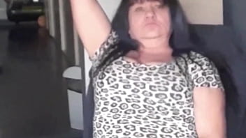 Klaudiaambergirl sexy ceo hot milf at work