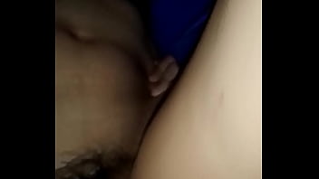 Le es infiel al novio