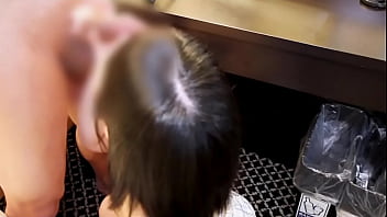 じゅぼじゅぼと音を立てながらチンコを舐め回す。