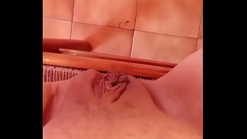 Super relax a rallentatore sulla pussy incinta